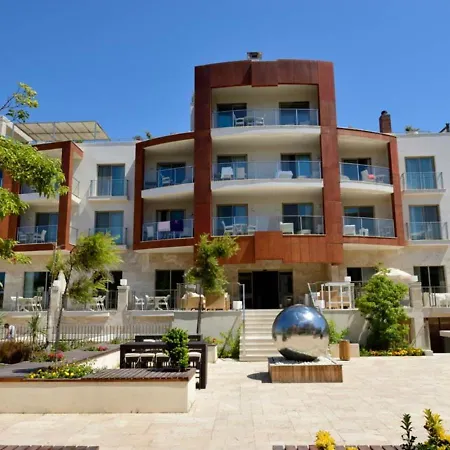 Sundance Hotell 4*