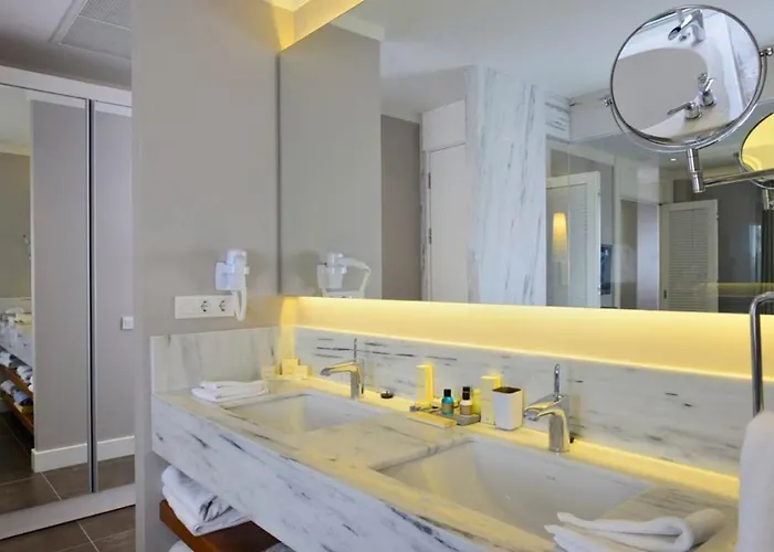 Sundance Hotell Turgutreis
