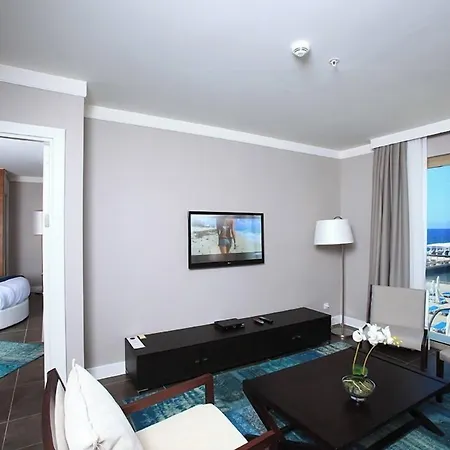 Sundance Hotel